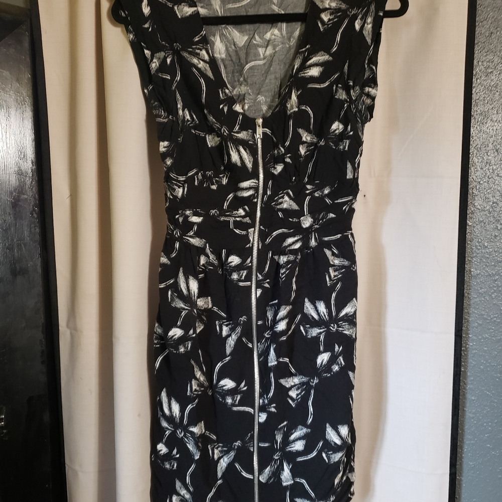 Bowtie  zipfront dress